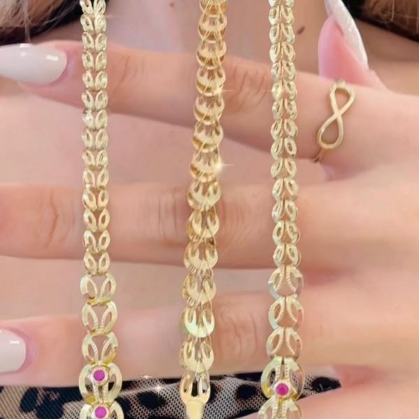 Gargantilla size18 en 10k y Manilla size 7 en 14k
