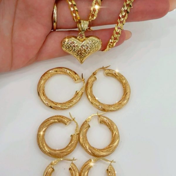 CADENA CORTE BRILLO SIZE 18 10K DIJE CORAZON 10K  TRIO DE ARGOLLAS 10K