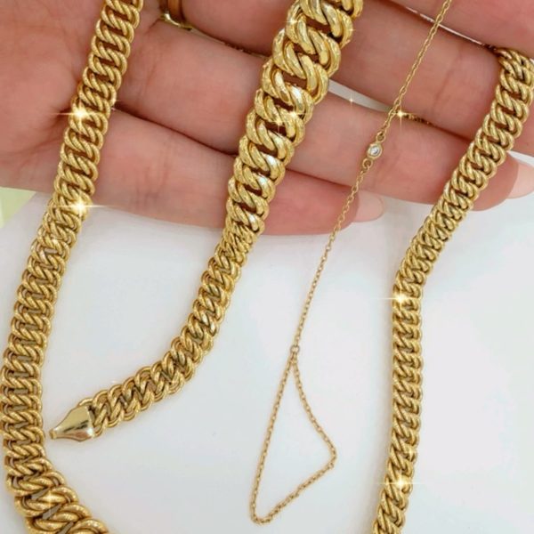 CONJUNTO BEBE CORTE PRINCESA 10K Y CLON EN 14K