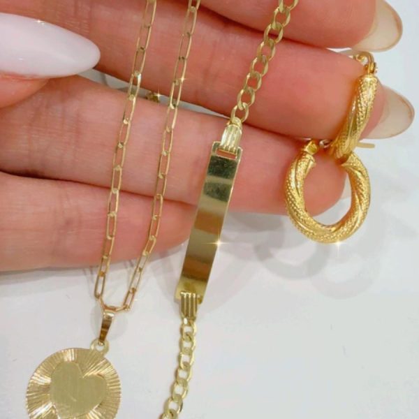 Cadenita con dije size 16,Manilla Bebe size 6 y Argollas en 10k